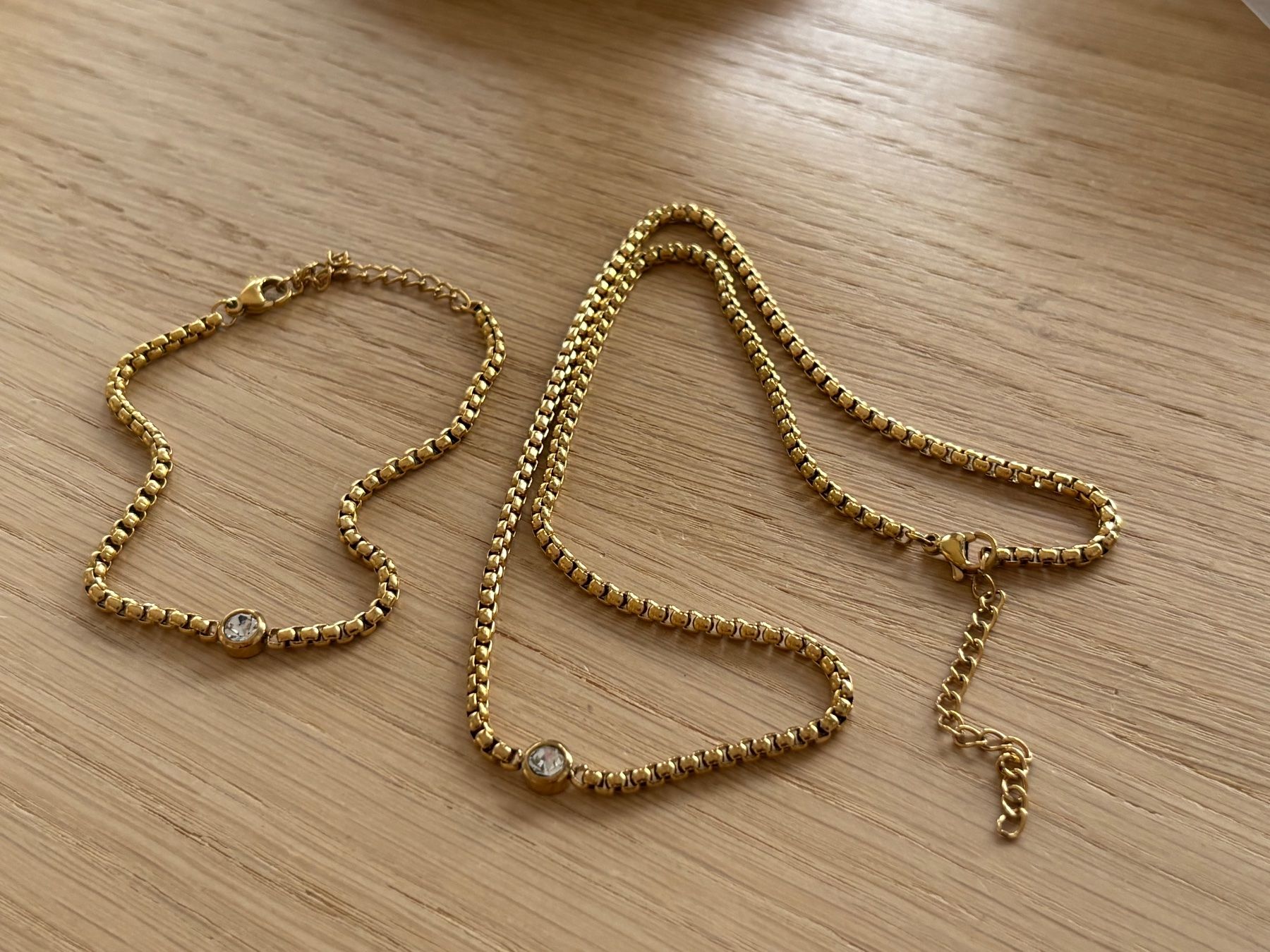 Catenine: Luxus Elegante Kette mit Armband Farbe Gold – Nuovo (secondo la descrizione) da Biel-Bienne venduto da Roserosse13 5