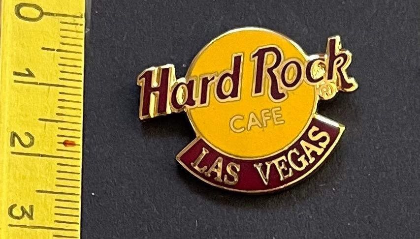 Hard Rock Cafe Placchette & Badge: Hardrockcafe Las Vegas / Pin – Usato da Ostermundigen venduto da DaxKarten-75