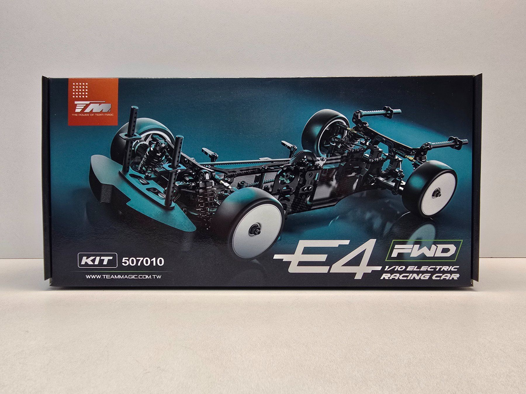 Team Magic Modellismo RC: Team Magic E4 FWD 507010 1/10 – Nuovo e nell'imballaggio originale da Oetwil am See venduto da diablo67