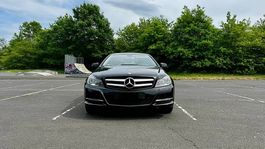 Mercedes C220 Coupe in schwarz (MFK, AHK)