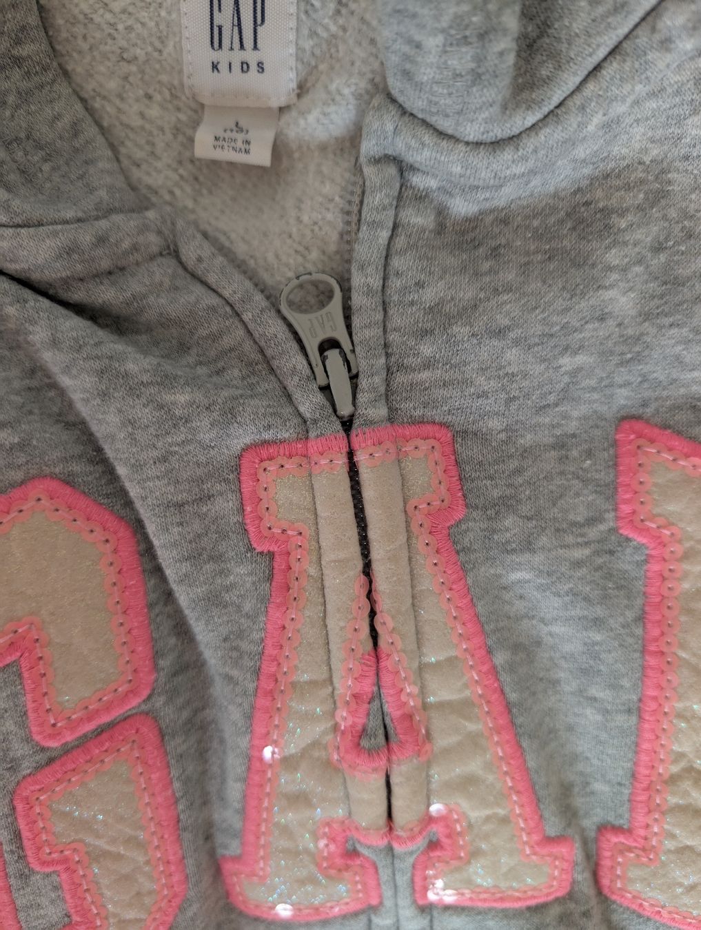 Gap Pulls et sweat-shirts: GAP Hoodies – D'occasion à Stäfa par Viviane77 2
