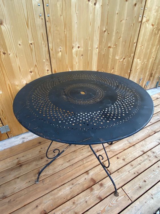 Vintage Art Deco Gartentisch rund inkl. 4 Stühle Kaufen auf Ricardo
