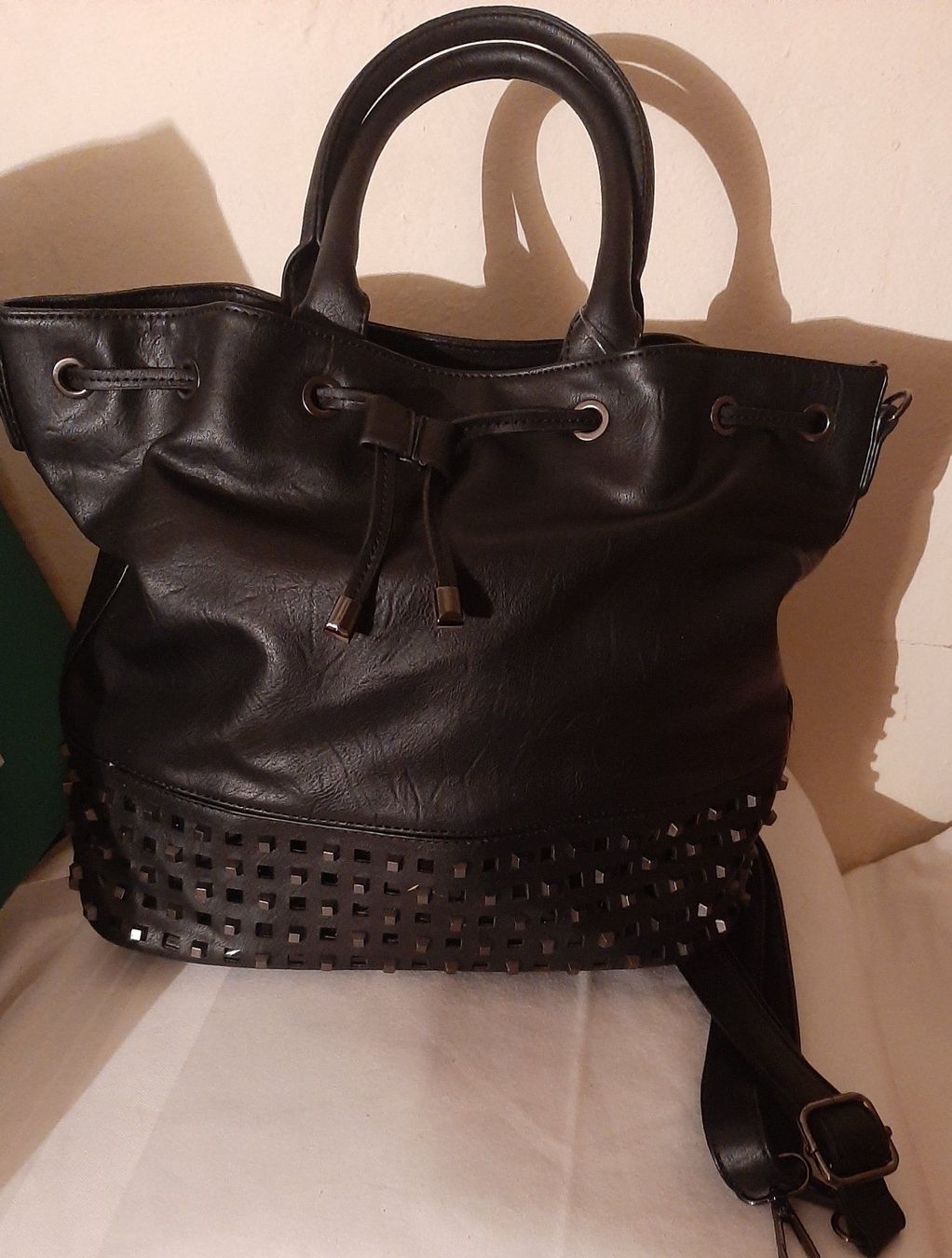Borse da donna: Handtasche – Nuovo (secondo la descrizione) da Basel venduto da zaa_7ft5
