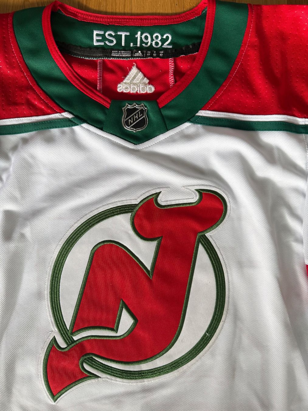 Canottiere & Pantaloni: NHL-Jersey / Timo Meier / New Jersey Devils – Nuovo (secondo la descrizione) da Ostermundigen venduto da airline-trolley 3
