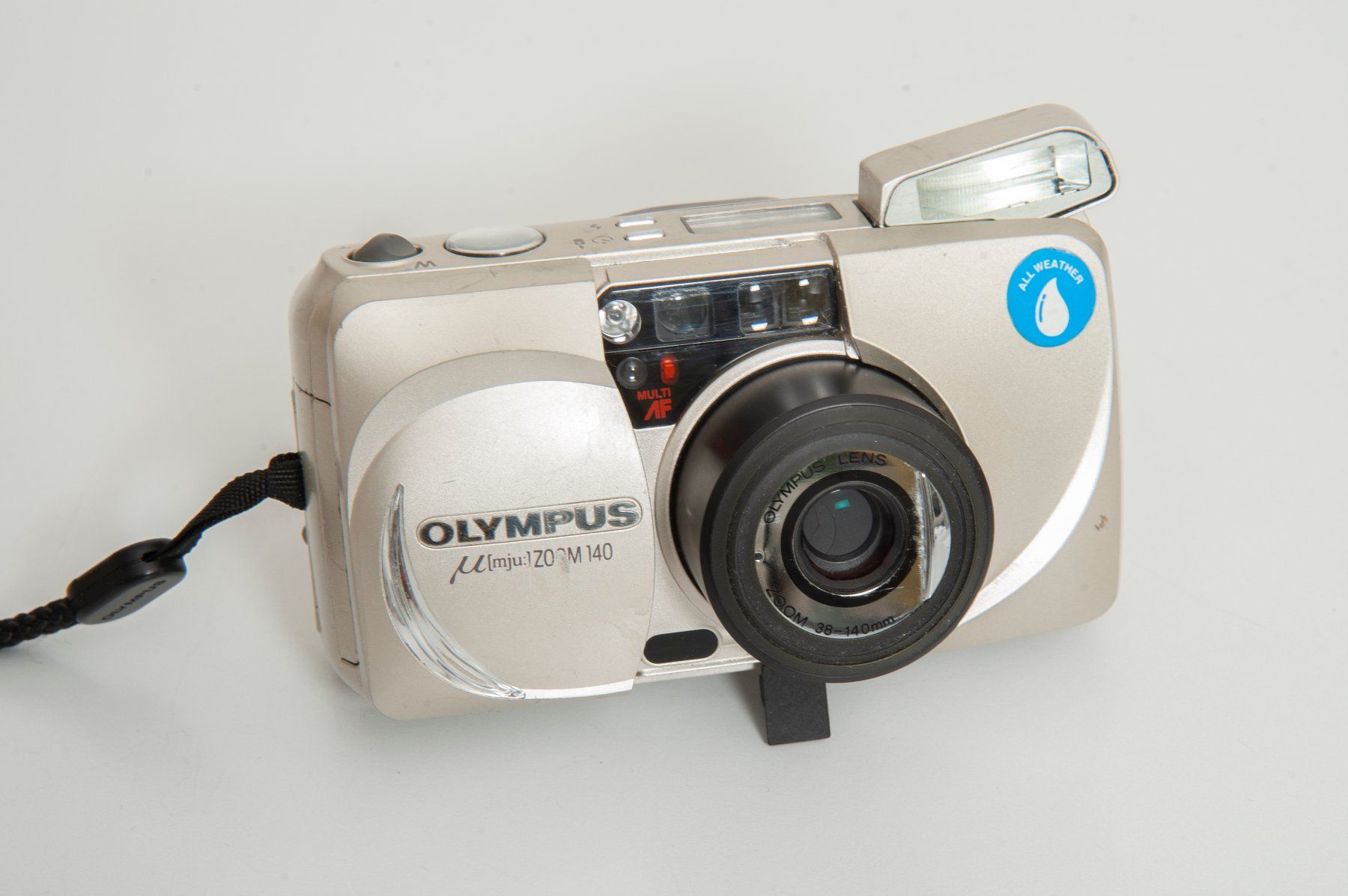 Olympus Fotocamera: Olympus Mju Zoom 140 – Usato da Lausanne venduto da Phlox02 1