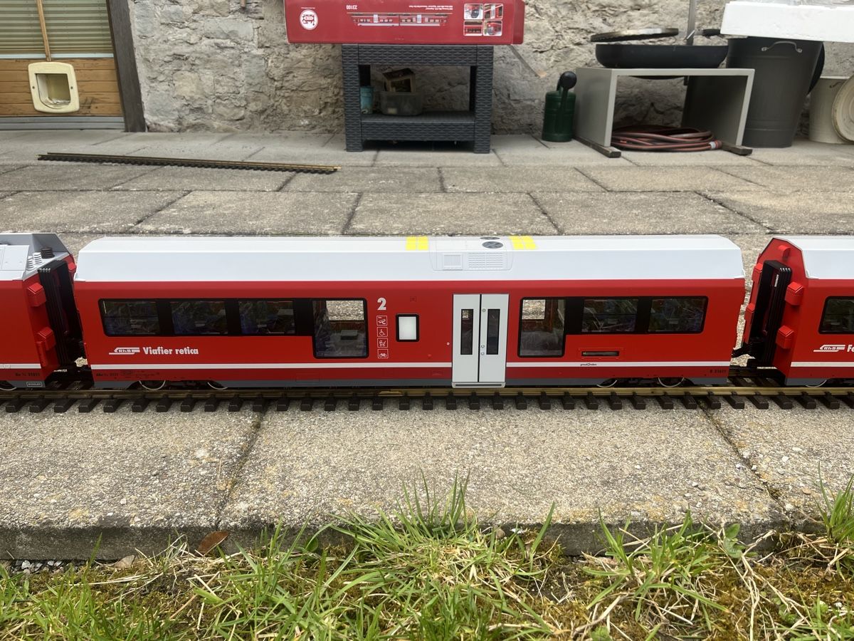 LGB Modellini di ferrovie: LGB Capricorn 23100 33100 33150 – Usato da Horgen venduto da P_R-R 3