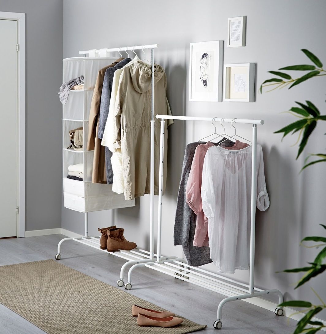 Ikea Guardaroba: Ikea Rigga black clothes rack  – Usato da Zürich venduto da Angela_Fashion_Lover
