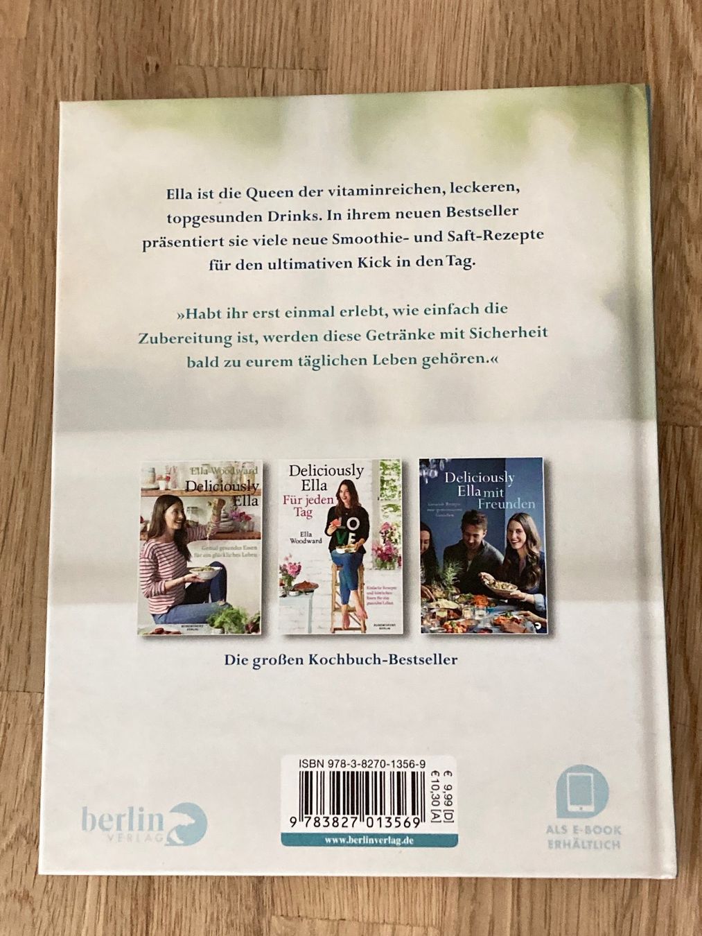 Bücher: Kochbuch / Smoothies & Säfte - Deliciously Ella – Gebraucht aus Baar von sonnenschein076 2