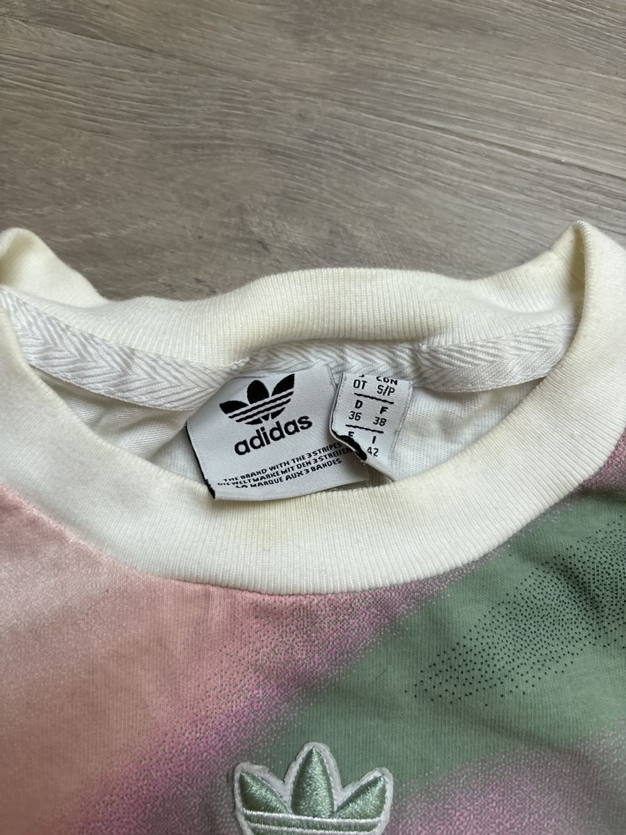 Adidas T-shirt: T-shirt Adidas – Usato da Courfaivre venduto da ame_d67y 1