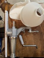 APPAREIL A COULIS DE TOMATES utilisé 1x