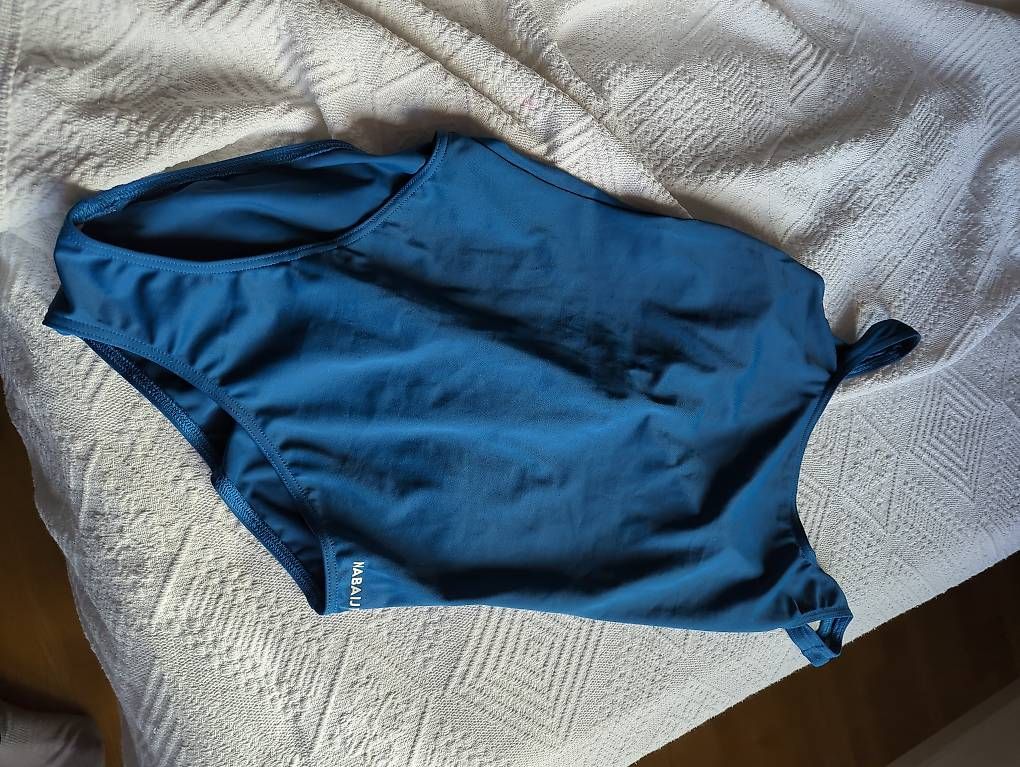 Costumi da bagno & Bikini: Mädchen Badeanzug  – Usato da Zürich venduto da smuci72 1