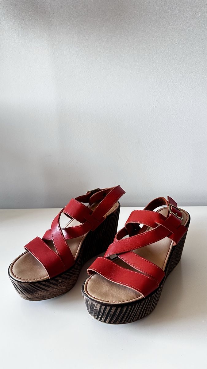 Scarpe da donna: Sandaletten rot Leder Grösse 36 – Usato da Bern venduto da WiederWert 2