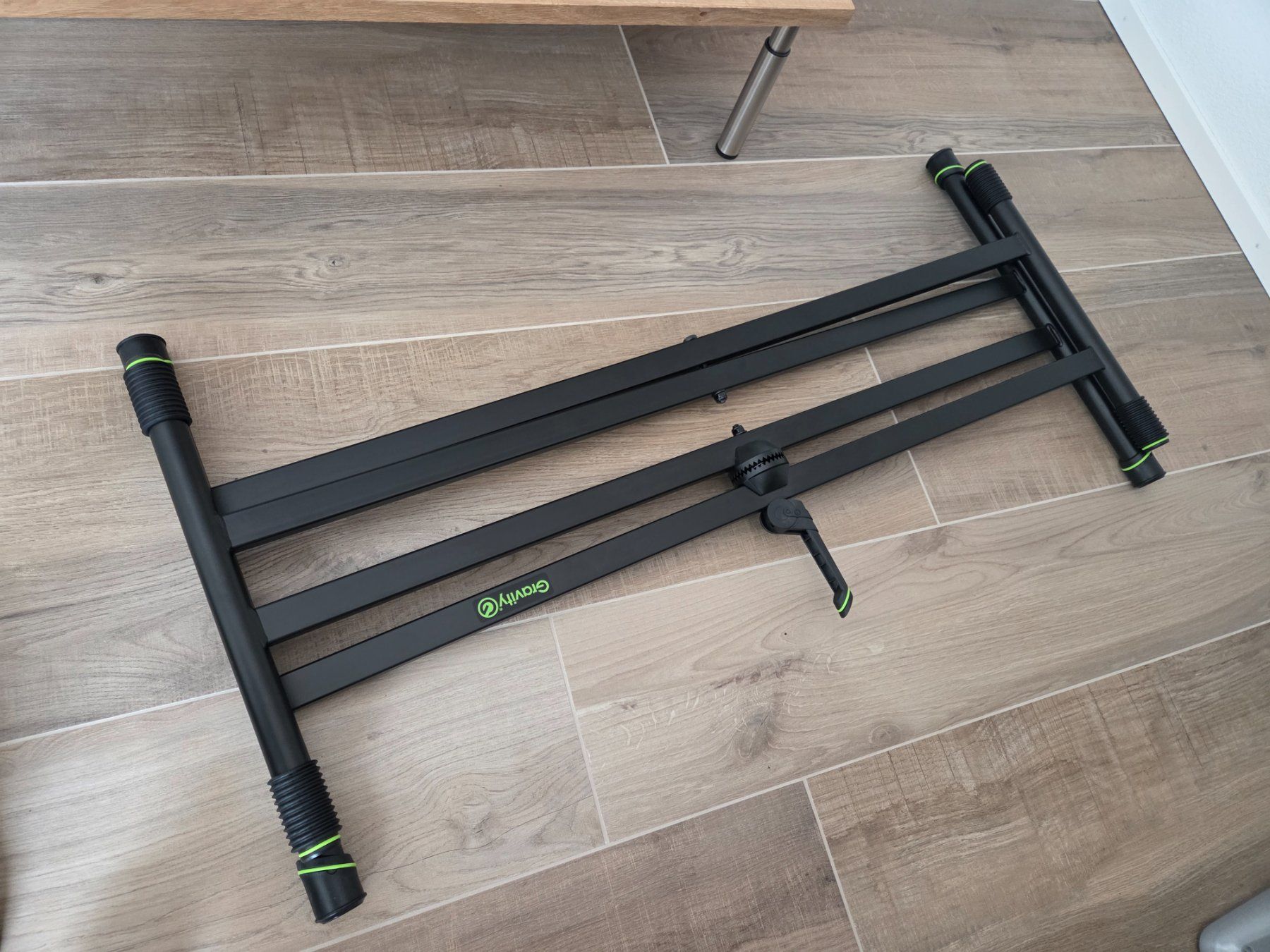 Supporti per strumenti musicali & leggii: Gravity KSX 2 RD Keyboardständer mit Ablagetisch – Nuovo (secondo la descrizione) da Birmensdorf ZH venduto da arcticmonkey91 6