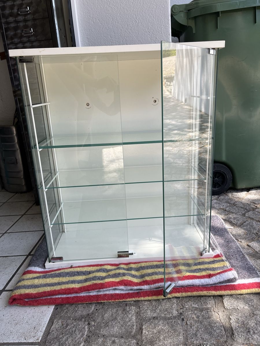 Vetrine: Glasvitrinenschrank – Usato da Küsnacht ZH venduto da mar_5cgq 4