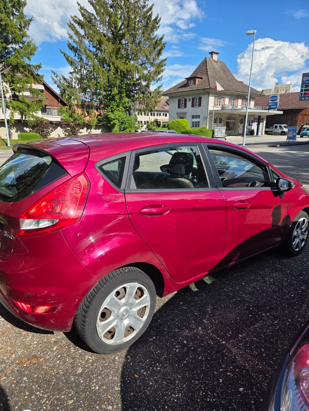 Ford Automobili: Ford Fiesta 1.25i 82ps – Usato da Aefligen venduto da MacIv 1