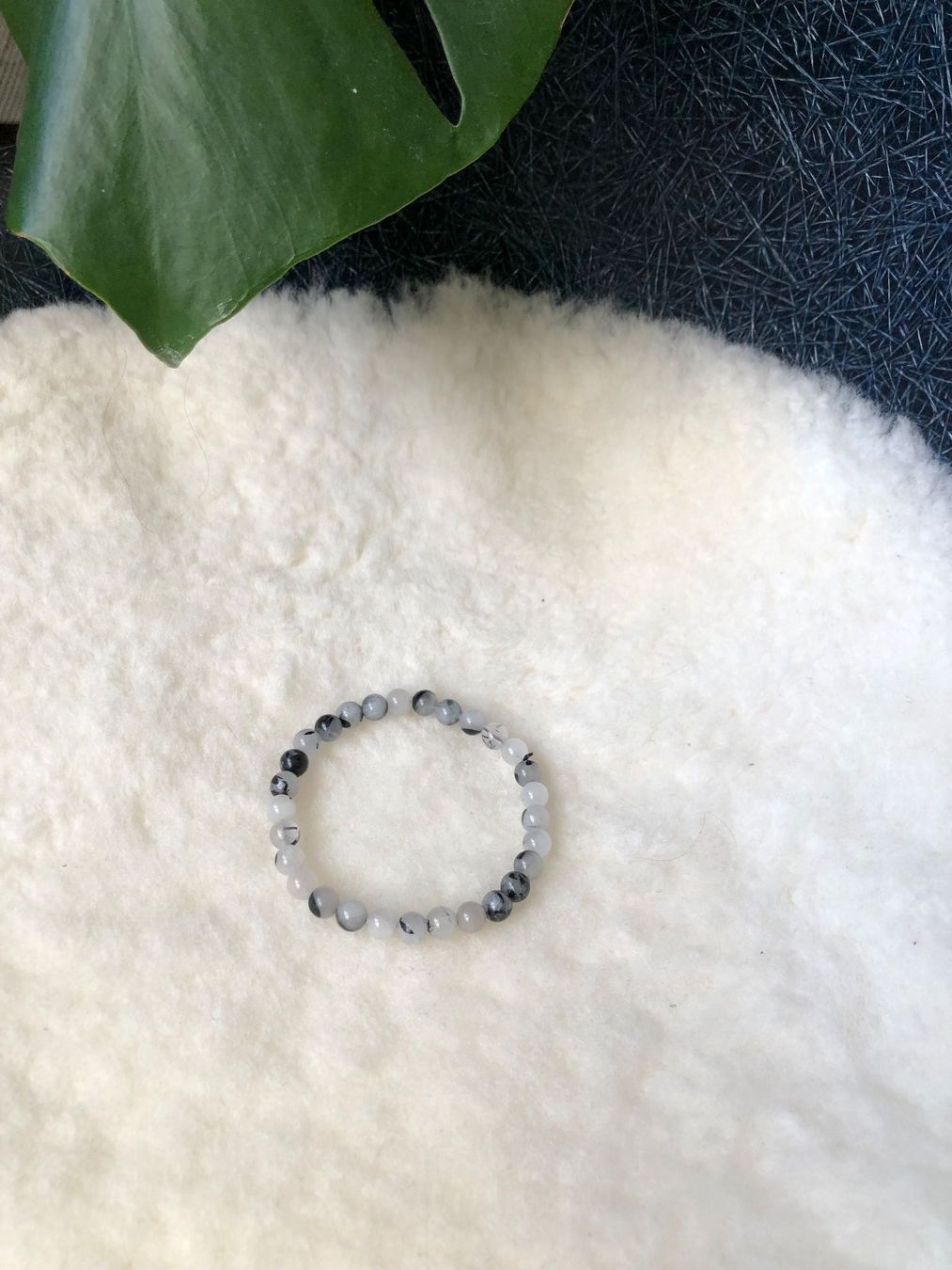 Pietre preziose: Bracelet en Pierre de Quartz perlen Armband – Usato da St-Aubin FR venduto da Tiweety