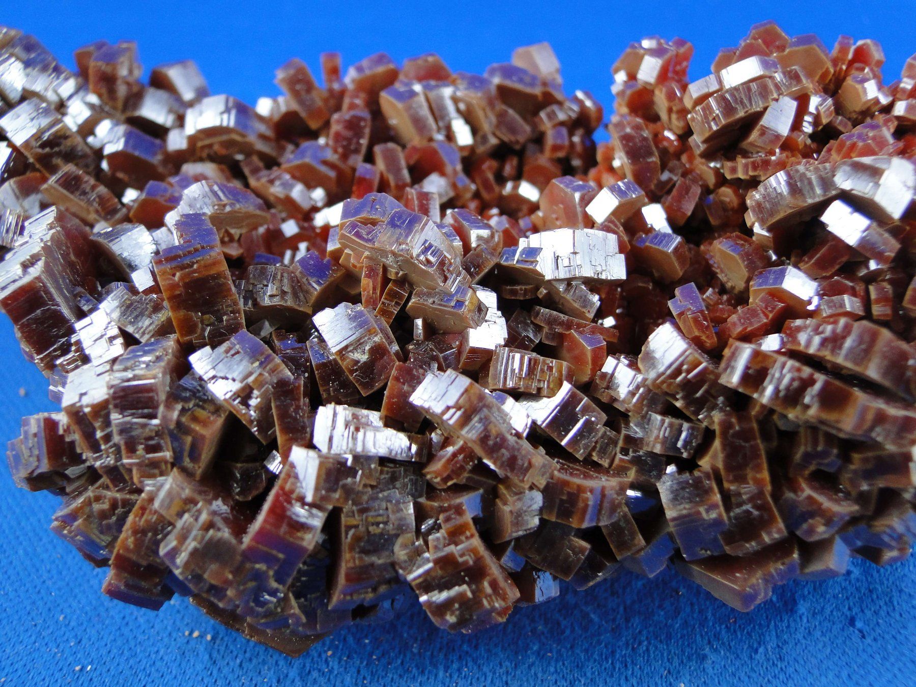 Mineralien & Heilsteine: Vanadinit – Gebraucht aus Schinznach Bad von Demerald 2