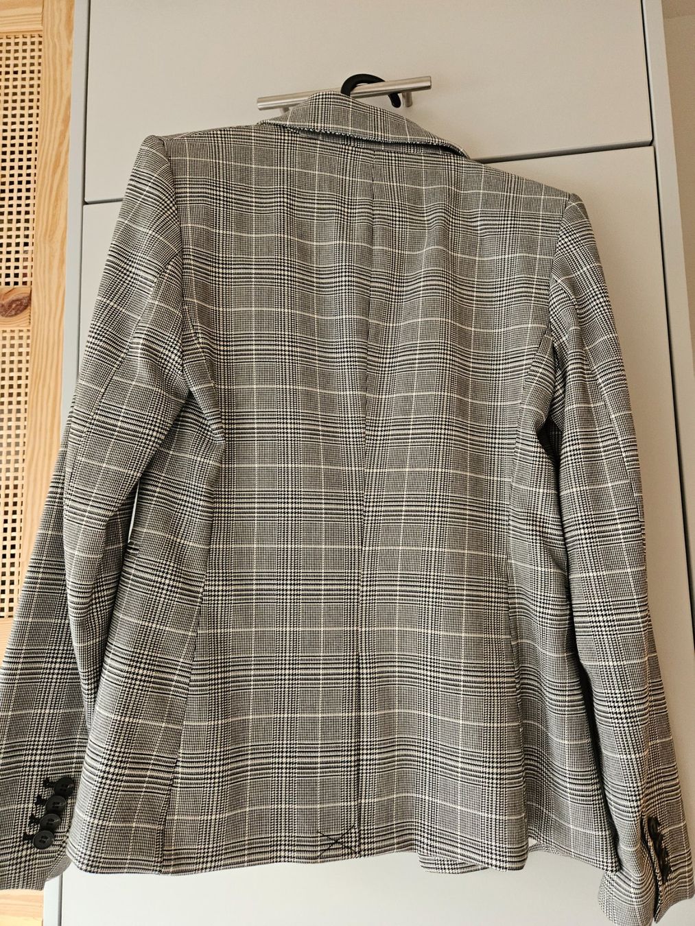 H&M Giacche: Blazer H&M Gris 34 – Nuovo (secondo la descrizione) da Thonex venduto da shannon.tmm 5