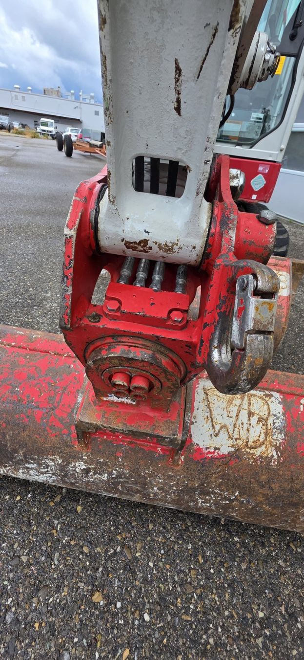 Takeuchi Escavatori: Takeuchi TB325R Bagger – Usato da Lengwil venduto da x-rent 1