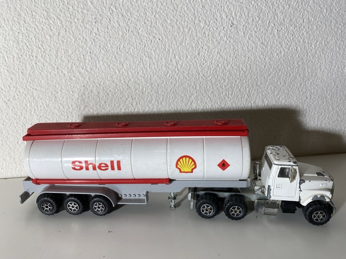 Majorette Modellini d'auto: Majorette LKW – Usato da Winterthur venduto da ben_9vxx 2