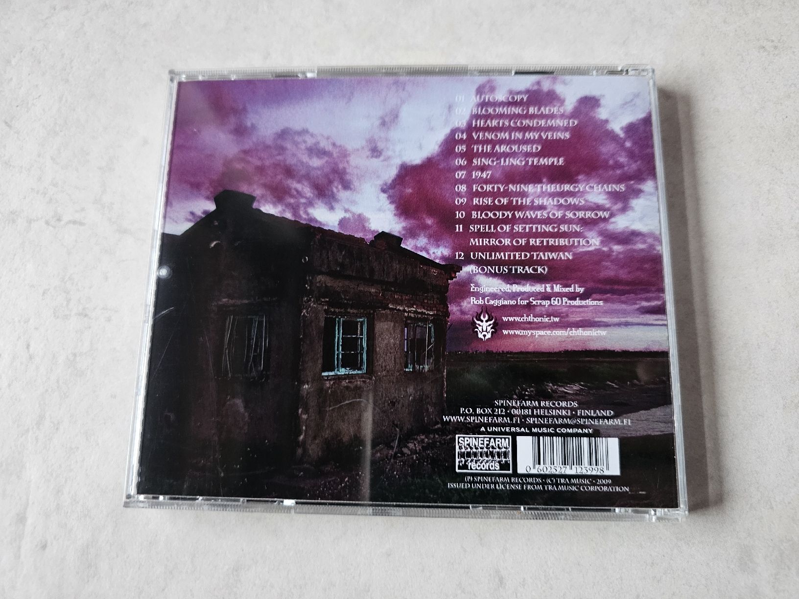 CD: Chthonic  -  Mirror Of Retribution – Usato da Schneisingen venduto da backstore24 1
