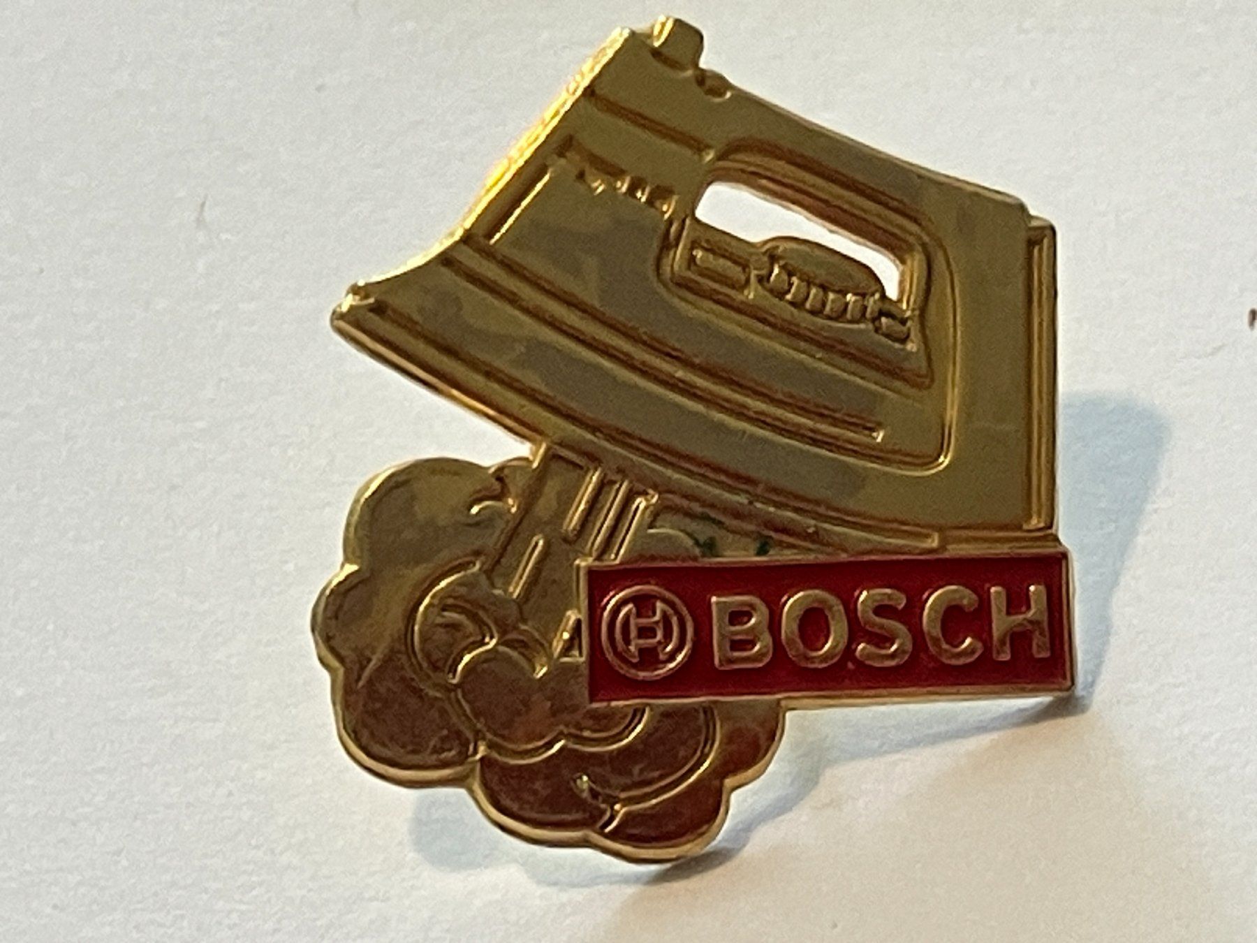 Placchette & Badge: 1 Pin Bosch – Usato da Basel venduto da djwwpp