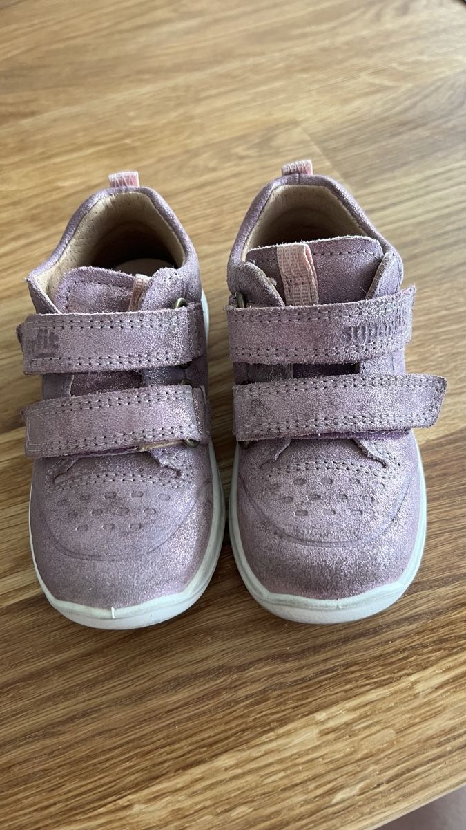 Superfit Chaussures filles: Mädchenschuhe rosa Grösse 22 – D'occasion à Müllheim Dorf par zuzmicko 3