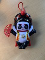 Chengdu Geschenk: Pandafigur mit wechselnden Gesicht
