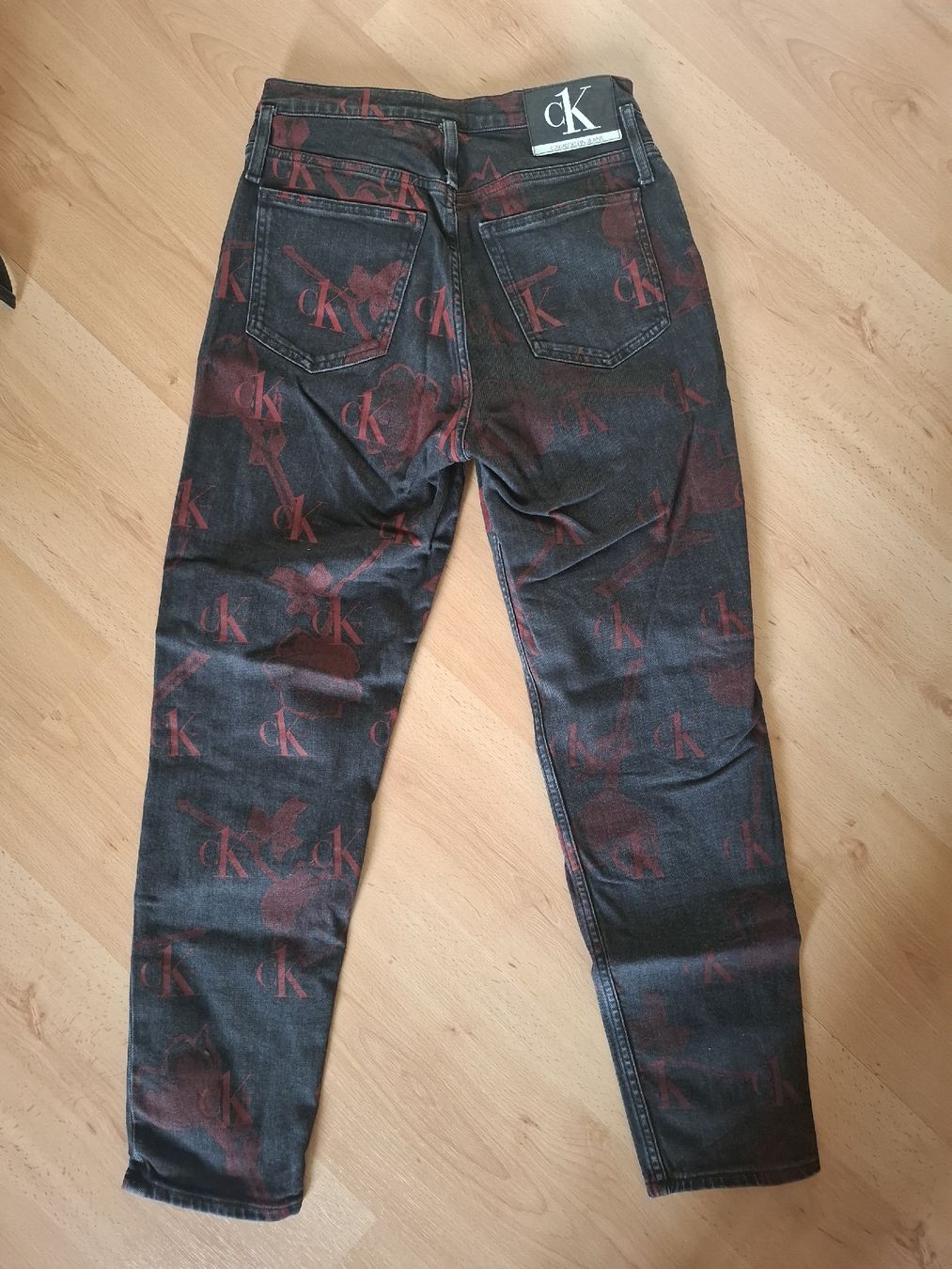 Calvin Klein Jeans: Jeans Calvin Klein  – Neuf (Voir description) à La Chaux-de-Fonds par emm_9r5v 1