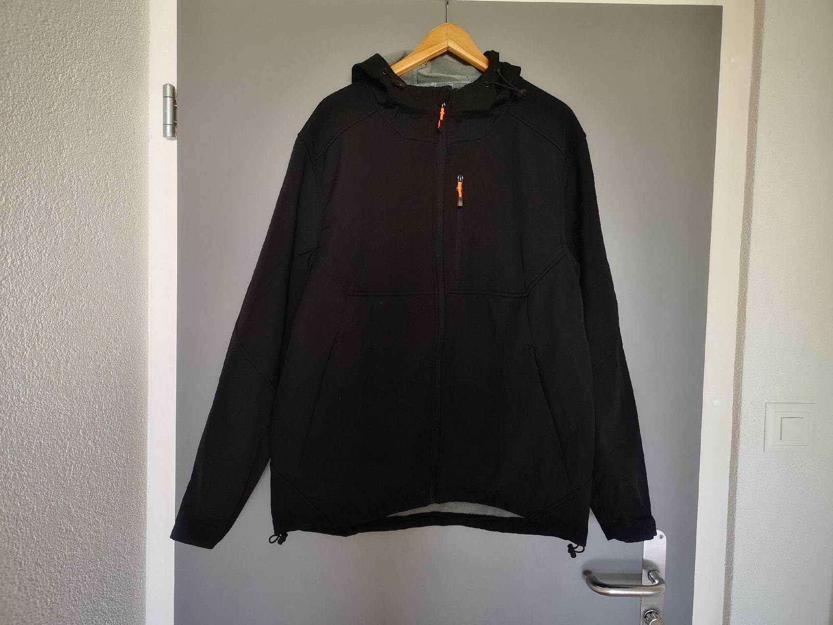 Giacche: Veste softshell L/XL avec doublure polaire – Nuovo e nell'imballaggio originale da Collombey venduto da GaelleQ