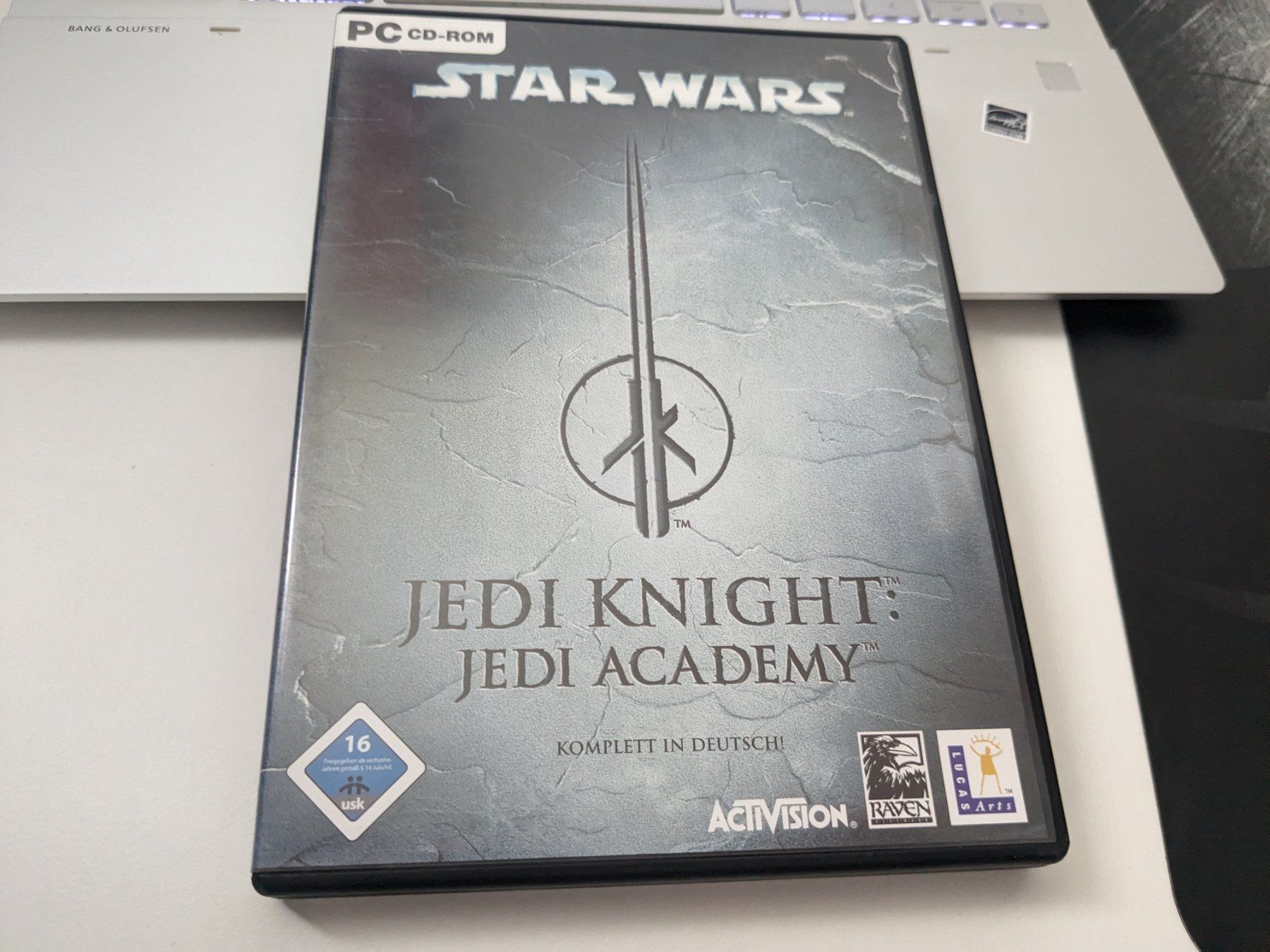 Spiele: Star Wars Jedi Knight : Jedi Academy - PC Game – Gebraucht aus Hünenberg See von SpecialEditionGaming