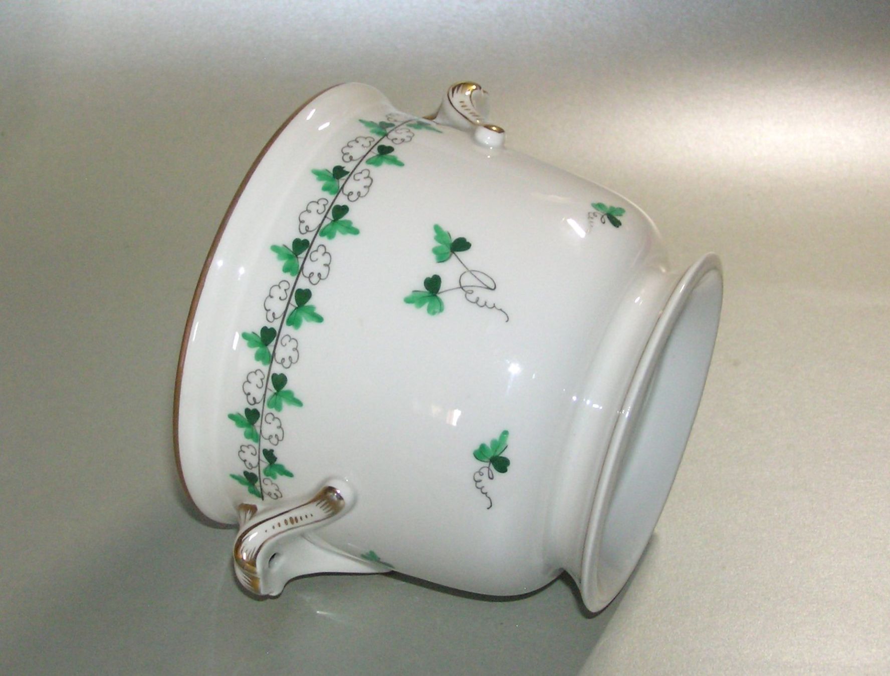 Herend Vasi per fiori: ALTER HEREND CACHEPOT ÜBERTOPF – Usato da Grenchen venduto da Antique-hunter 2