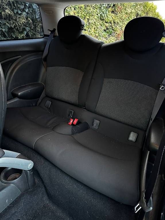 Mini Automobili: Mini Cooper à vendre – Usato da Aubonne venduto da alx_7rdp 3