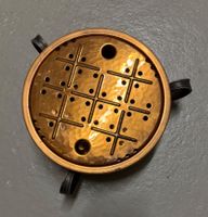 Rechaud / Wärmeplatte aus Kupfer mit einem Teelicht