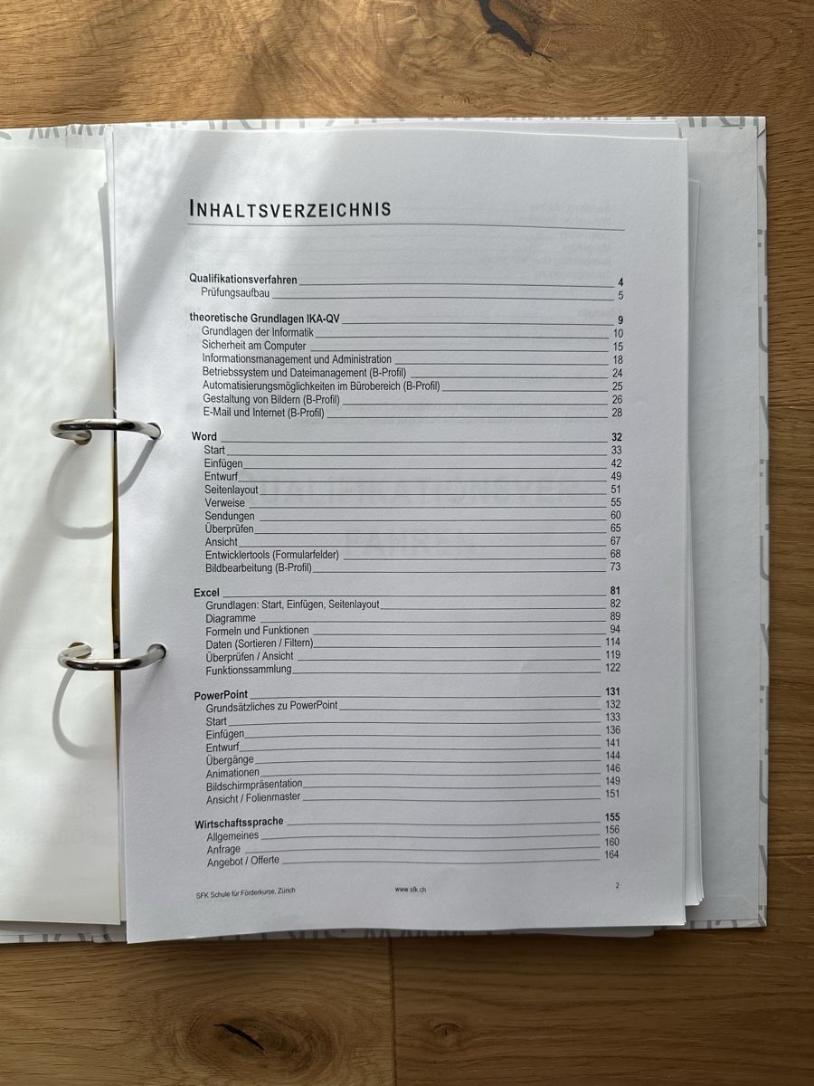 Classeurs: IKA Vorbereitungsordner KV – Neuf (Voir description) à Ehrendingen par del_8064 1