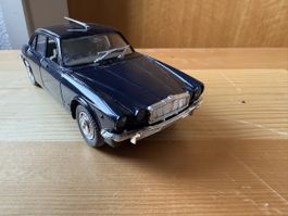 Jaguar XJ 4.2 ,  Polistil 1:24/25