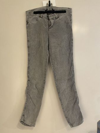 Graue Sisley Cordhose / Manchesterhose, ca. Grösse 38, Damen