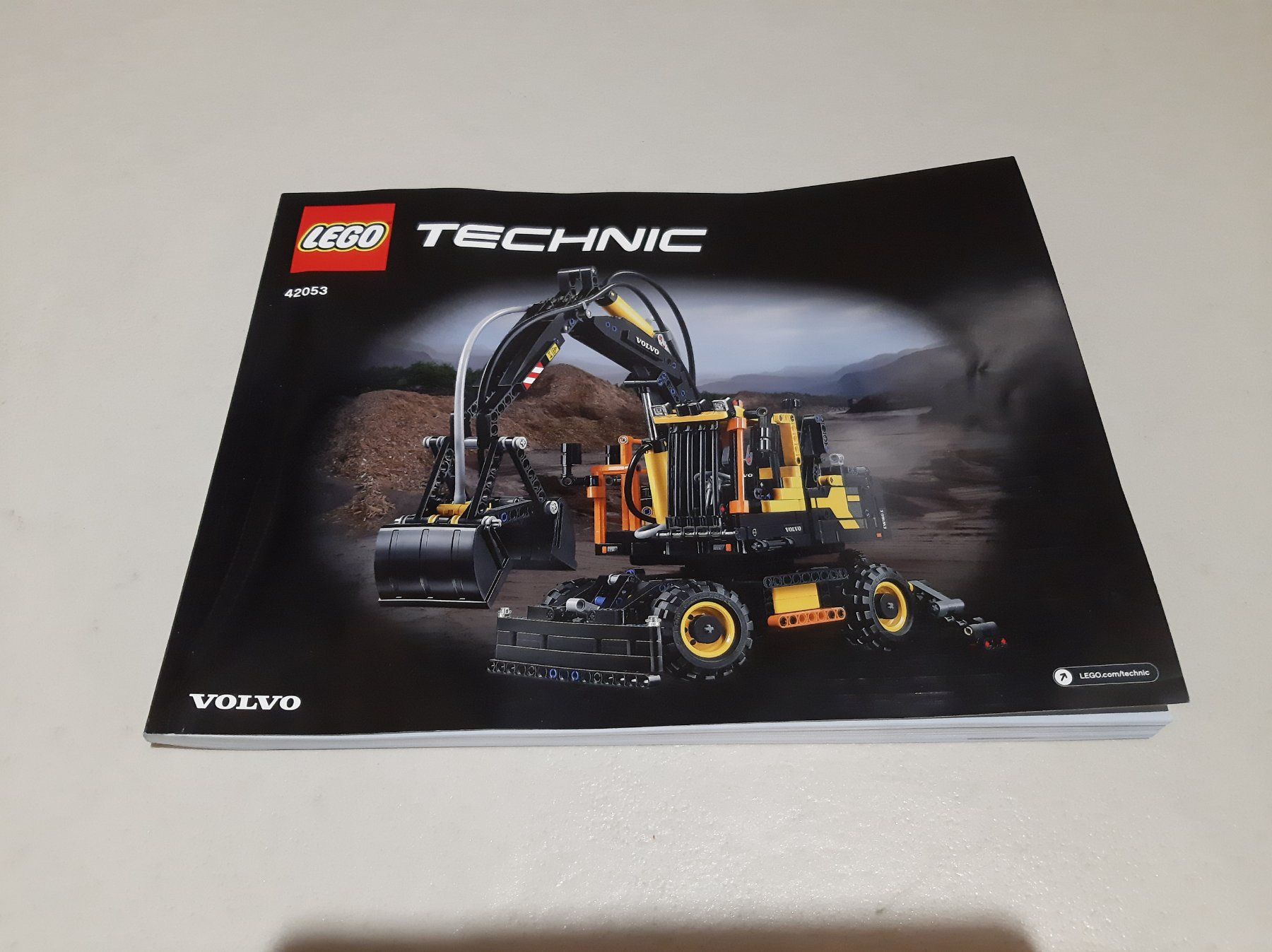 Lego Baukästen: Lego Technic 42053 Volvo EW160E – Neu (gemäss Beschreibung) aus Tramelan von bragamal 4