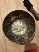  Tibetische Klangschale mit Klöppel 