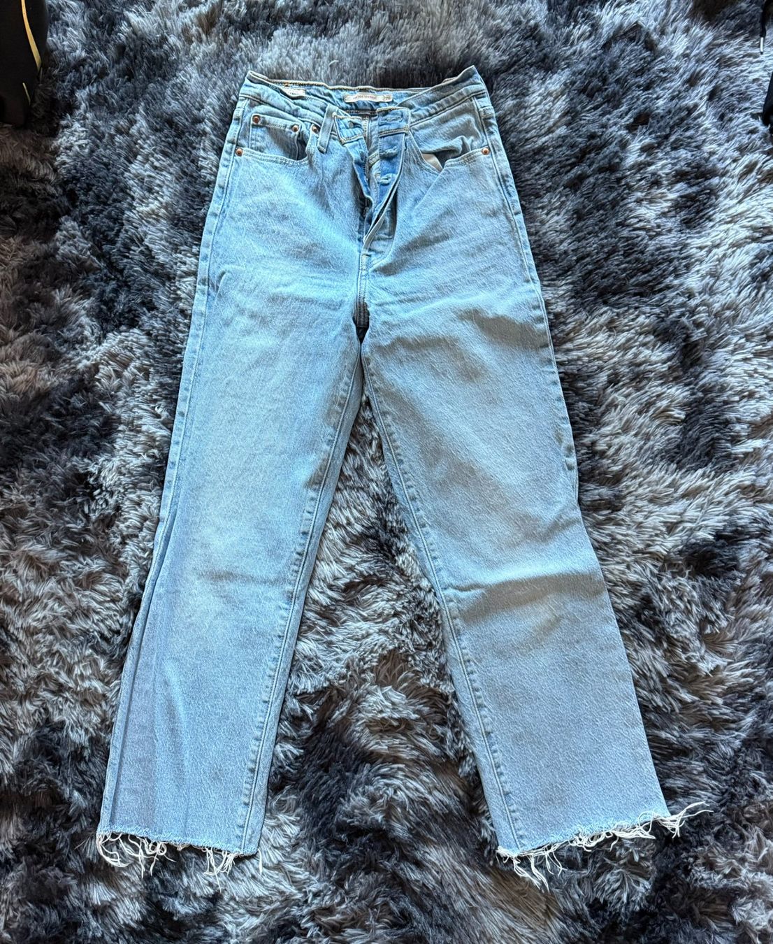 Levi's Jeans: Levi's Ribcage Straight / 26 – Usato da Liebefeld venduto da Ronaldo-1996