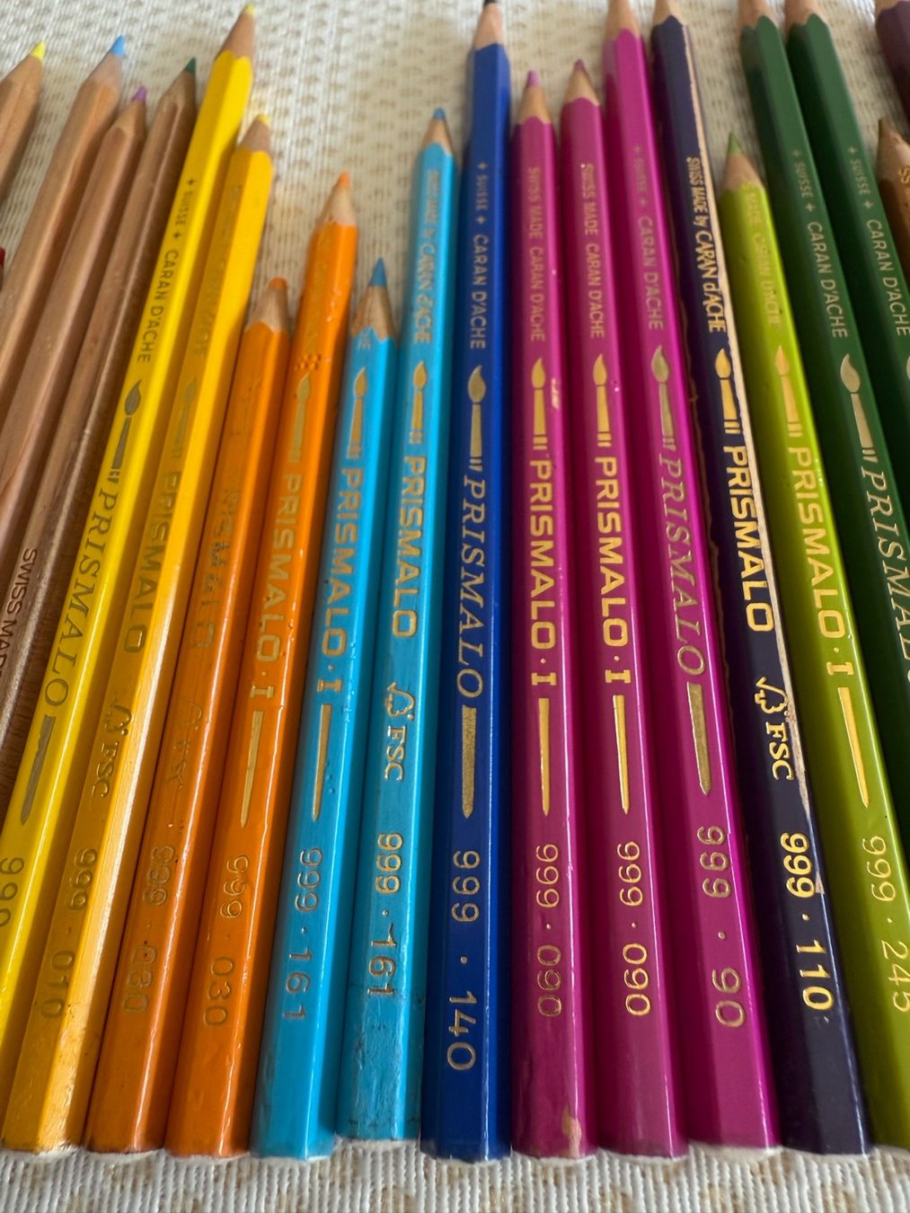 Caran D'Ache Matite, matite colorate & gessi: Caran D'Ache - 50 crayons de couleur – Usato da Sion venduto da accroshoes 4