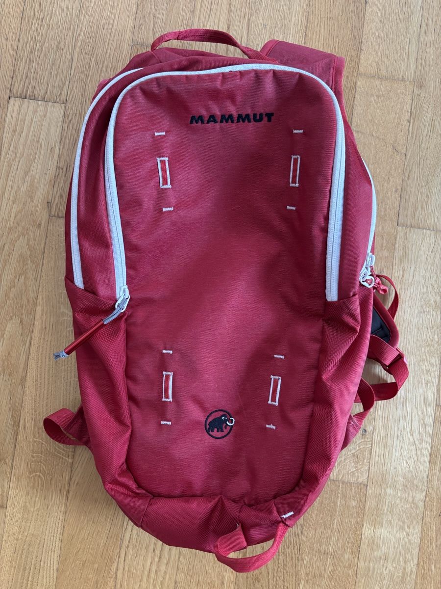 Mammut Rucksäcke: Sac à dos Mammut Nirvana Rocker 20 – Gebraucht aus Echarlens von MitchDub