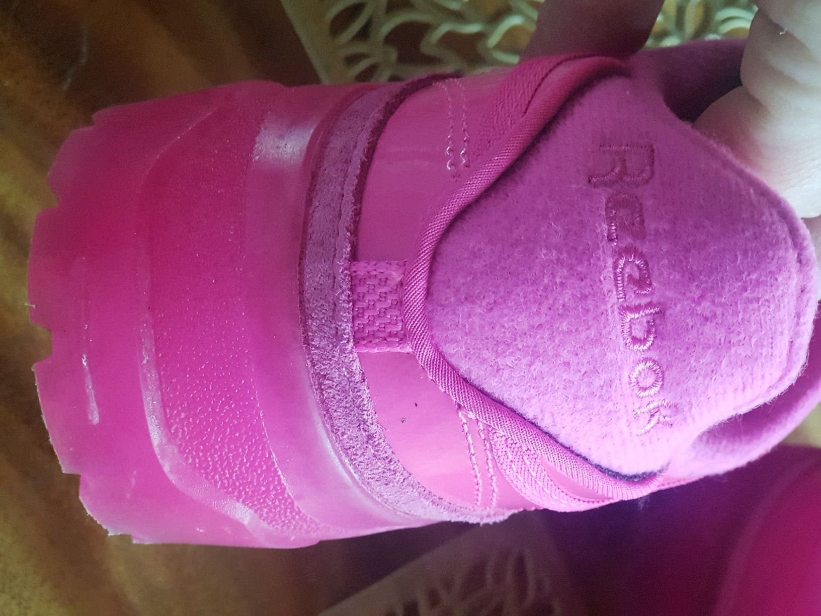 Scarpe da donna: Reebok Cardi B Pink Sneakers – Nuovo (secondo la descrizione) da Opfikon venduto da Annanet 3