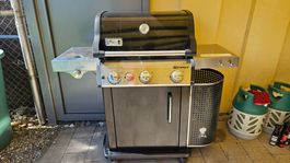 Weber Spirit Grill mit Abdeckung