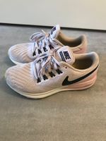 Nike Air Gr. 35,5 Turnschuhe Run