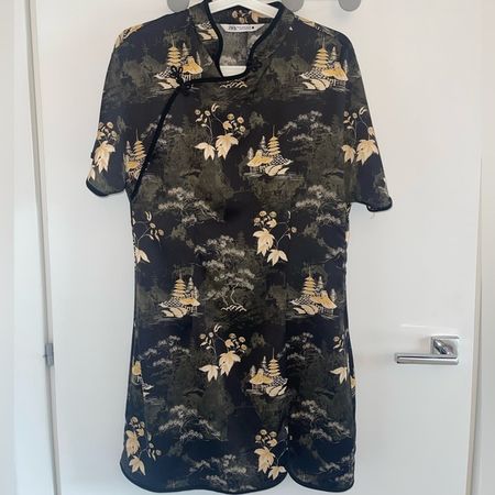 Zara Minikleid, Asiatisch inspiriert, Gr. XL, Neu!