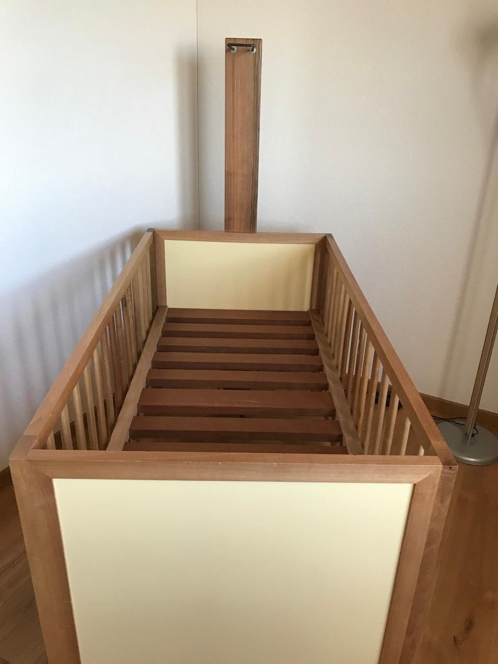 Lits: Kinderbett – D'occasion à Knonau par tob_8rnk