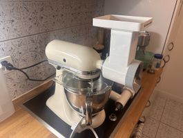KitchenAid Artisan Küchenmaschine mit Viel Zubehör – Top