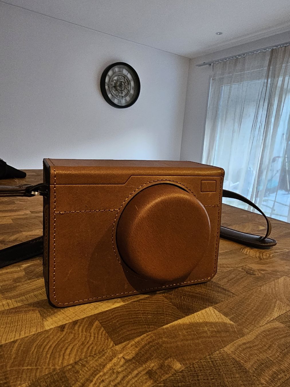 Fujifilm Fotocamera: Fujifilm X100VI - Shutter count : 300 – Nuovo (secondo la descrizione) da Le Sentier venduto da lau_2pxp 4