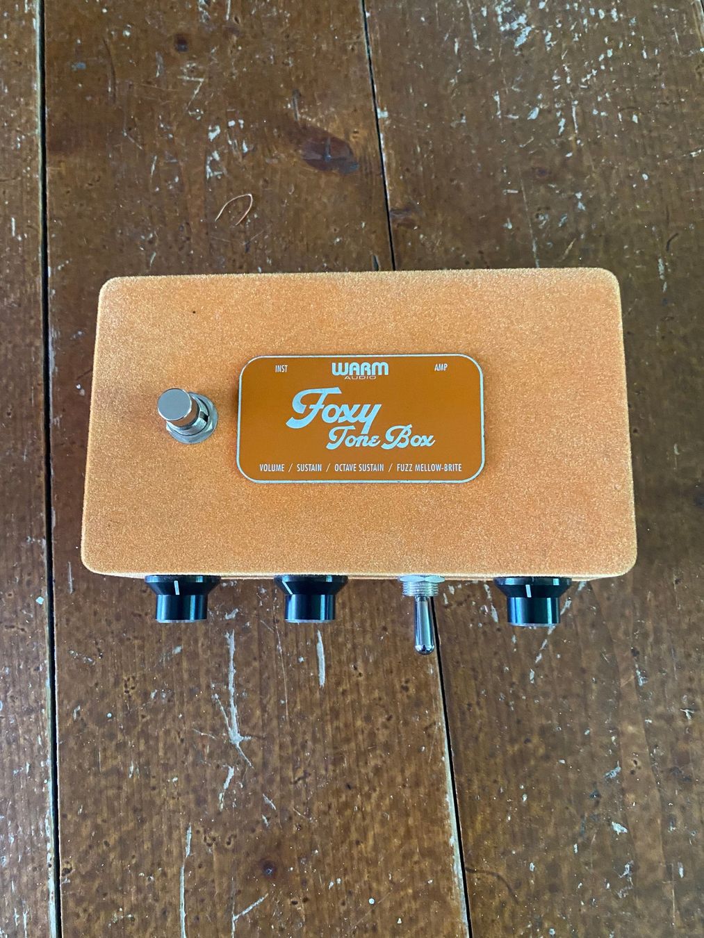Warm Audio Instruments de musique: Warm Audio Foxy Tone Fuzz – D'occasion à Bern par Huglimat